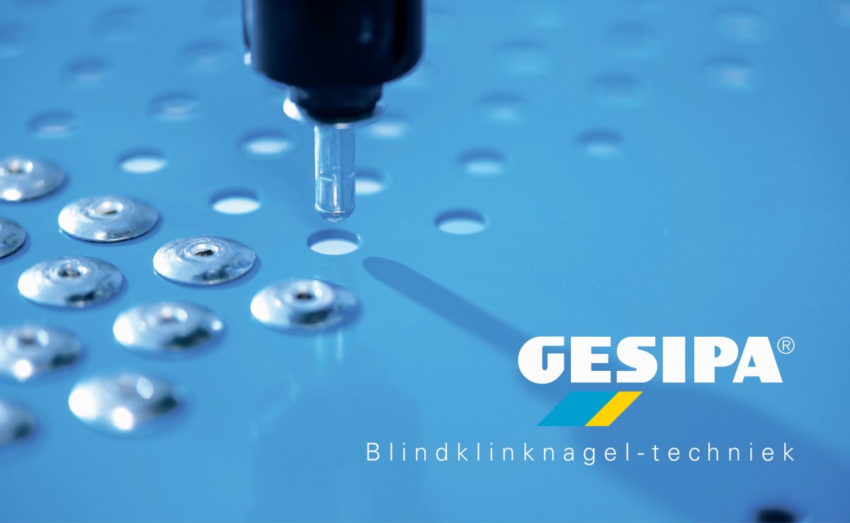 Gesipa blindklinknageltechniek - afbeelding met gesipa logo en blauwe achtergrond